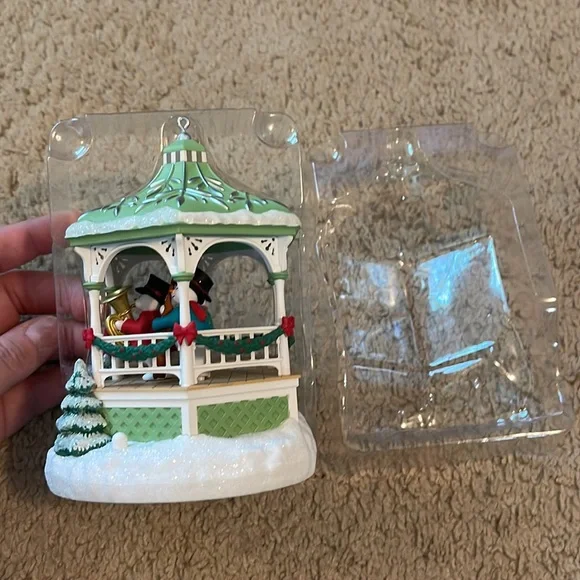 Hallmark Keepsake Ornament Club Ornament - Picture 6 of 13